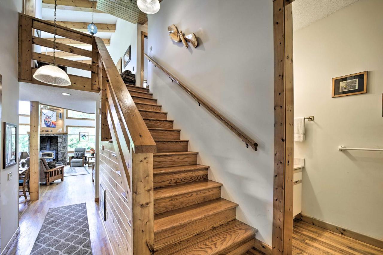 Vibrant Bryson City Home With Mtn Views And Deck! Exterior foto